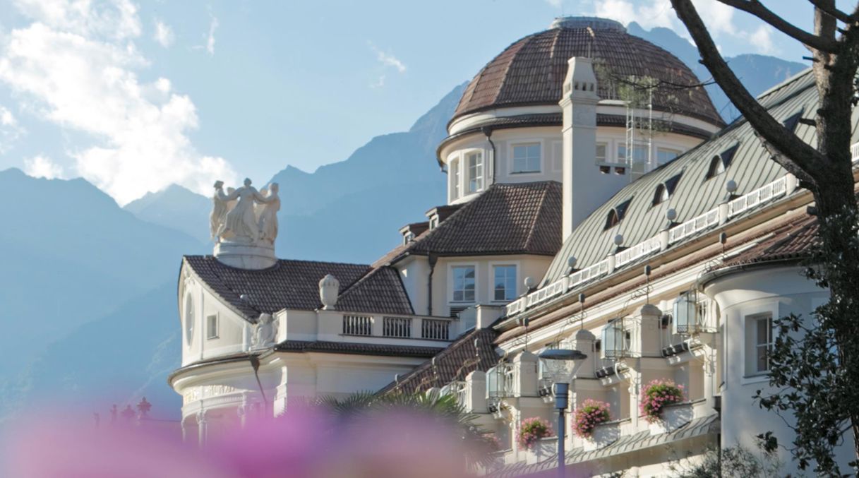 Sights of Merano/Meran: The Kurhaus