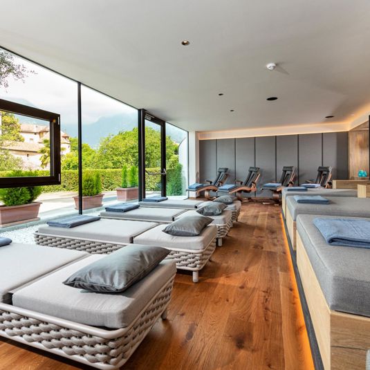 The relaxation room with view to the castle of our wellness hotel near Merano/Meran